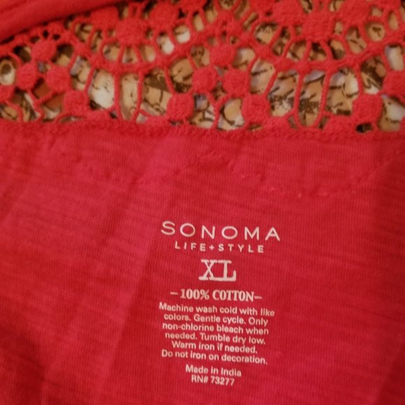 Solid Color Top - Picture 2 of 3